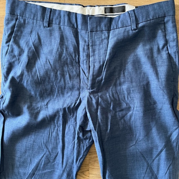 H&M Men’s Slim Fit Dress Pants - Navy Blue, Size 36R- USED - Picture 4 of 10
